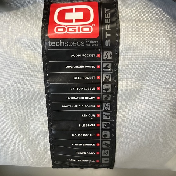 Ogio laptop backpack new condition - Picture 2 of 3